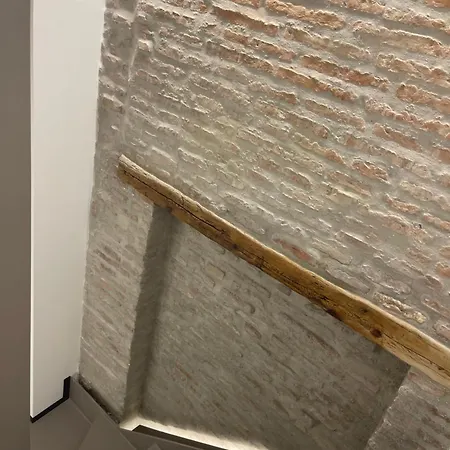 Picasso Centre 1c Apartment *